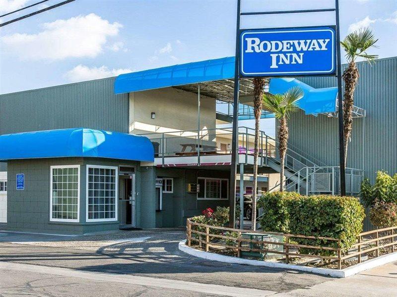Rodeway Inn Downtown Hanford Buitenkant foto